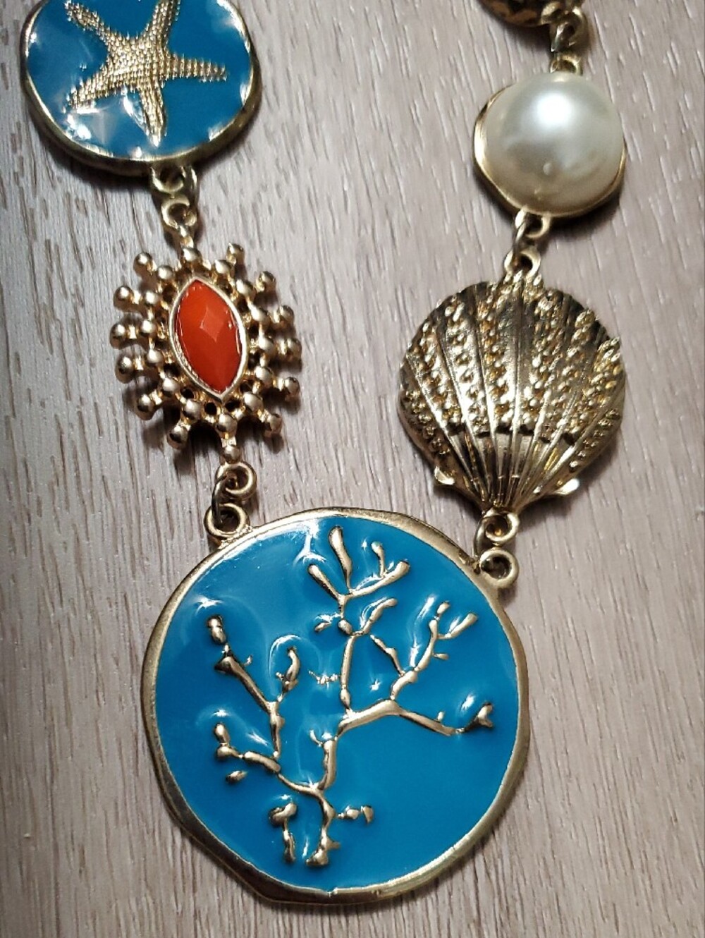 Blue Beaded Sea Life Seashell Statement Pendant Necklace Beach Coastal Wear - Picture 5 of 9